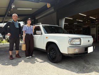 BBSCARS

ラシーン専門店

兵庫県Ｎ様ホワイトラシーン御納車させて頂き
ました
Ｎ様はじめての車がご購入頂きました
マニュアルラシーン
マニュアル車をご希望される若い女性多い気がします
お父様も筋金入りのお車好きの様で
Ｎ様ご家族の仲間入りできたラシーン
嬉しく思います

低走行ベース車ん予備整備もしっかりさせて頂きましたので末長く楽しんで頂ければ幸いです

この度は当社御依頼頂きありがとうございました

#BBSCARS
#ラシーン
#rasheen
#ラシーン専門店
#ラシーン専門店BBSCARS