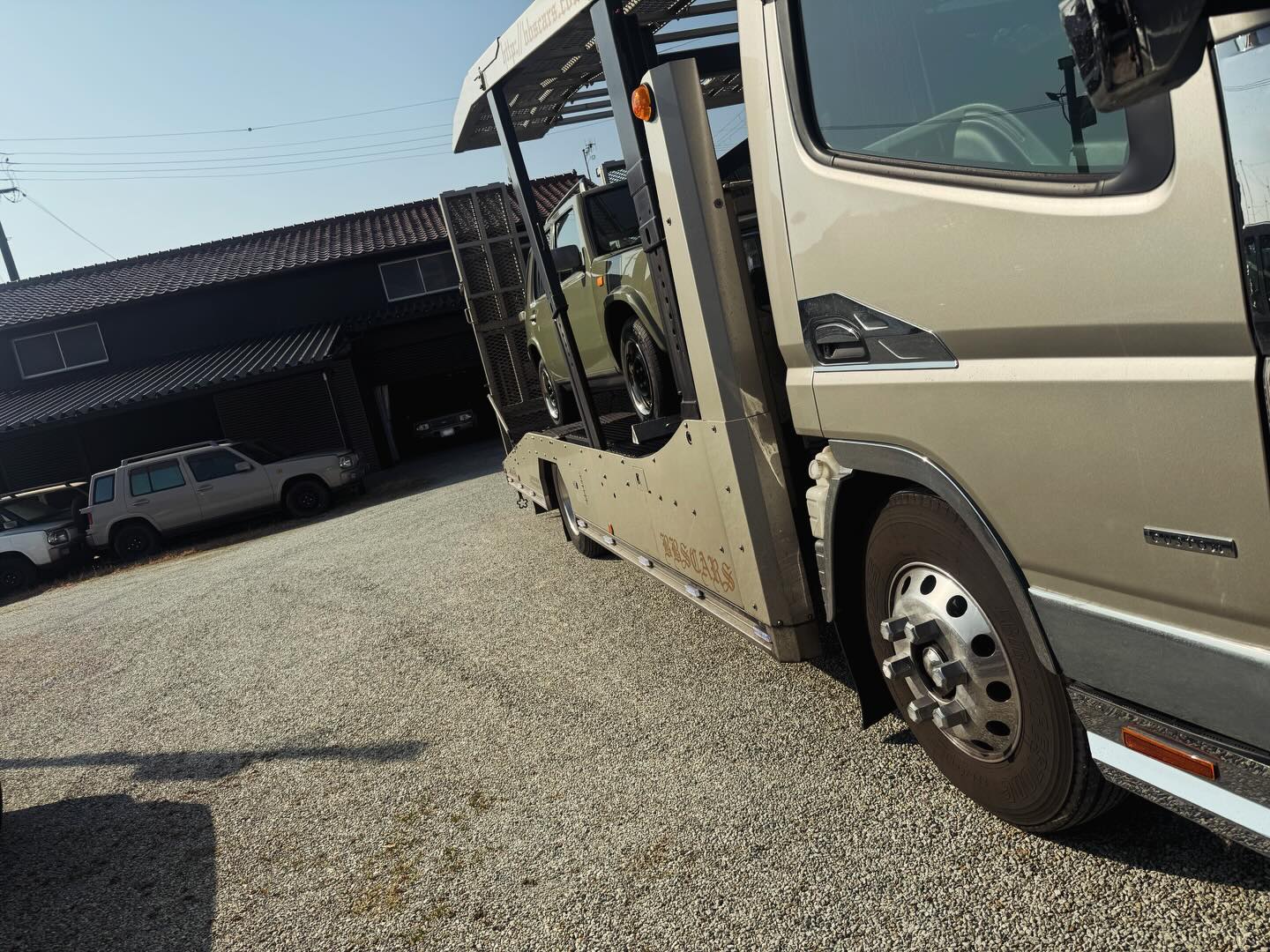 BBSCARS

ラシーン専門店

花粉⁇何か飛んでますね…

#BBSCARS
#ラシーン
#ラシーン専門店
#積載車
#キャリアカー